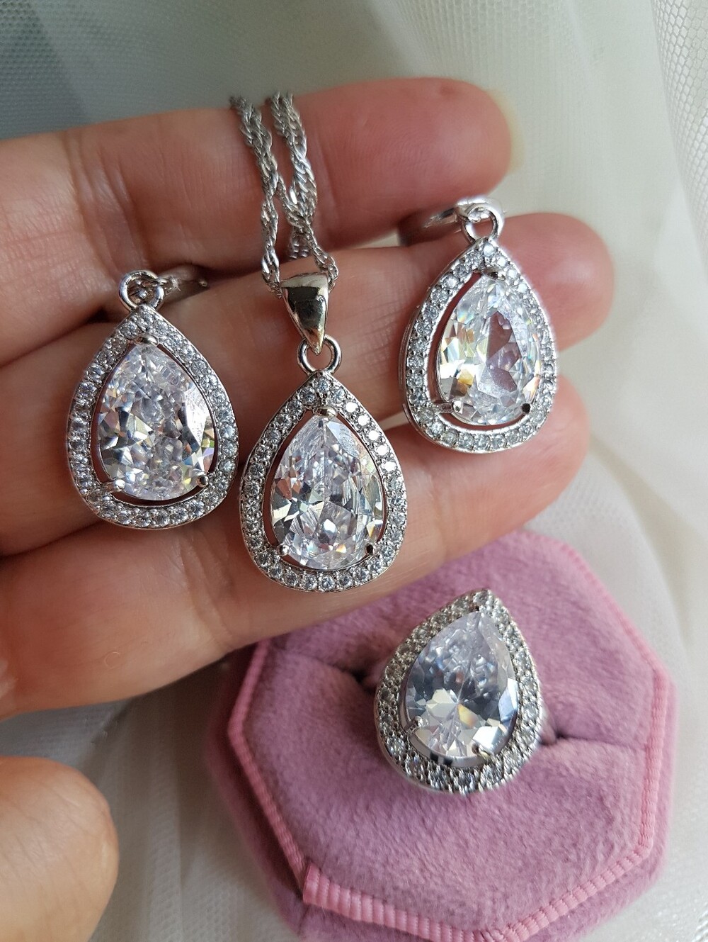 Swarovski Elements 925 Sterling Silver Large White Teardrop Halo Necklace NEW - Picture 4 of 12